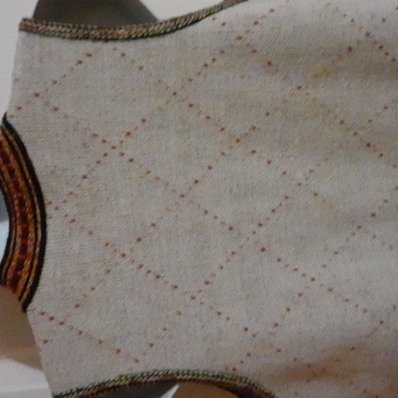 WINTUK VINTAGE KNITTED SWEATER VEST IN SIZE M - Picture 8 of 12